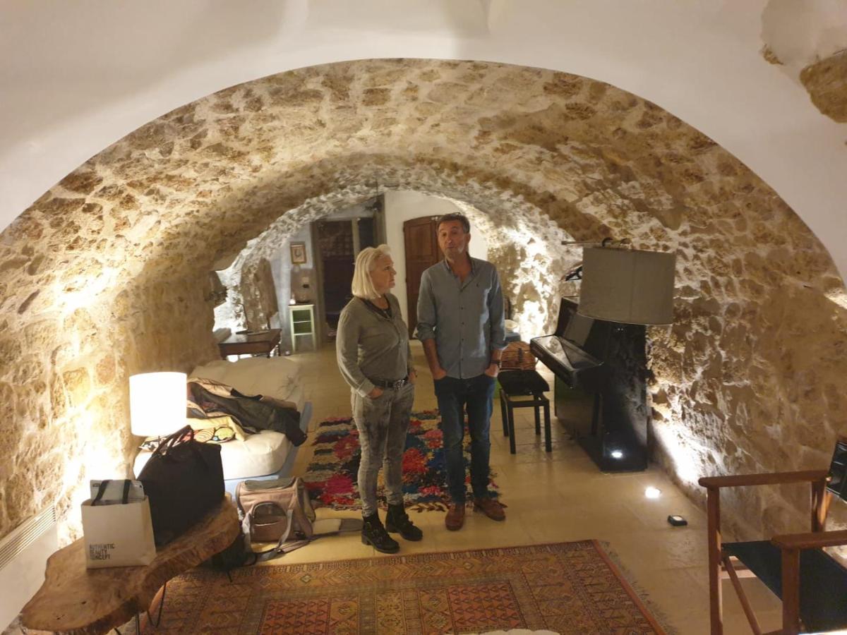 La Villageoise, Chambre Troglodyte Pitoresque Au Coeur Du Village Rognes Eksteriør billede
