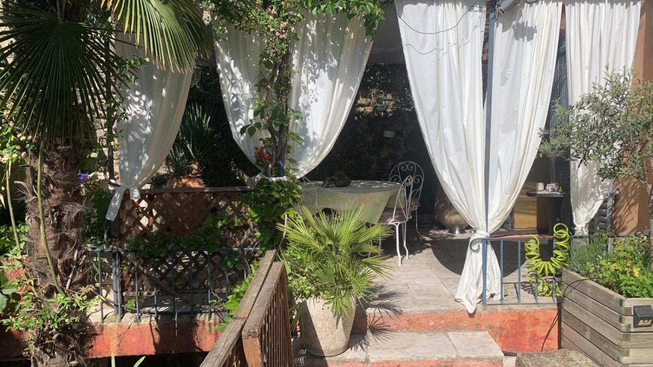 La Villageoise, Chambre Troglodyte Pitoresque Au Coeur Du Village Rognes Eksteriør billede