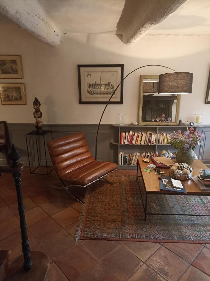 La Villageoise, Chambre Troglodyte Pitoresque Au Coeur Du Village Rognes Eksteriør billede